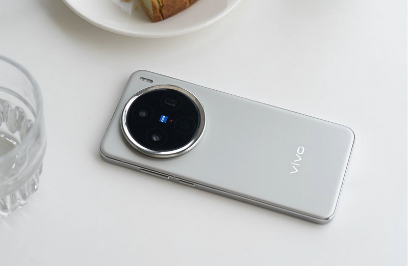 Vivo X200