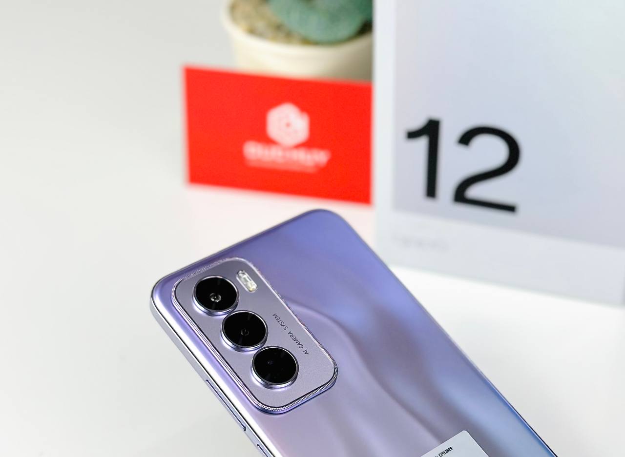 Oppo Reno12 Pro 5G có 3 camera sau