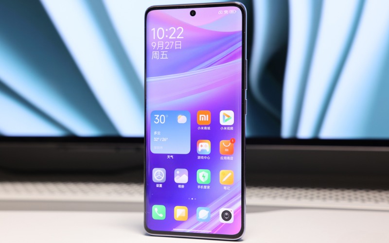 Màn hình AMOLED 1.5K kích thước lớn