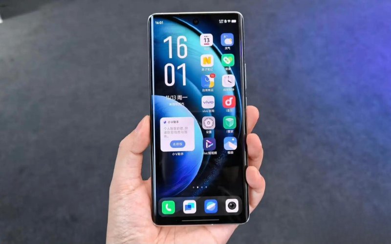 Màn hình AMOLED 120Hz trên vivo X100 Ultra