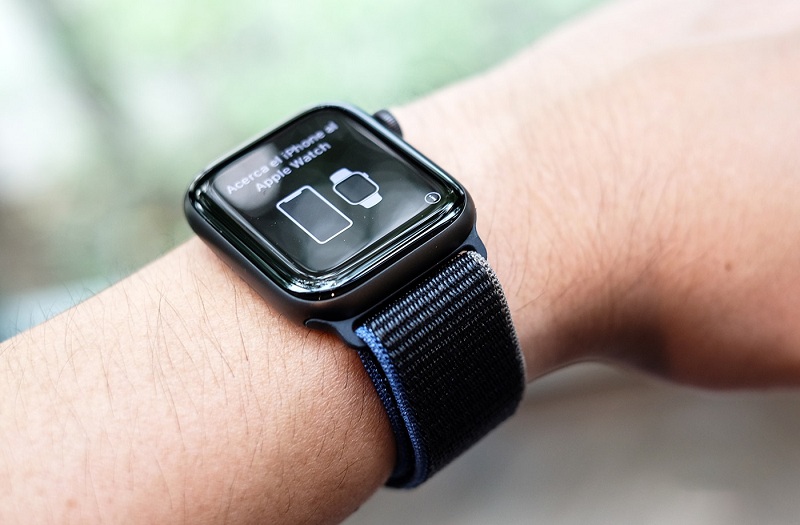 dây đeo Apple Watch SE 44mm (GPS) 