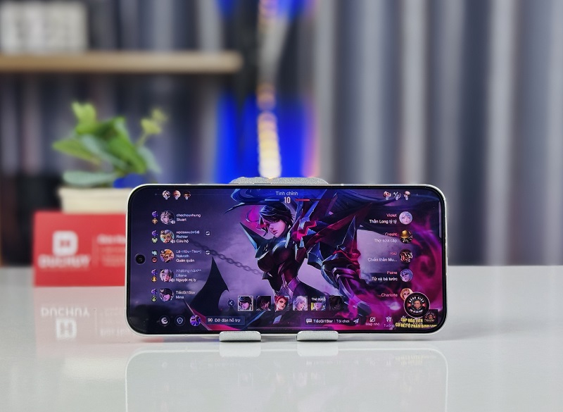 OPPO Reno13 5G có khả năng chơi các tựa game nặng mượt mà