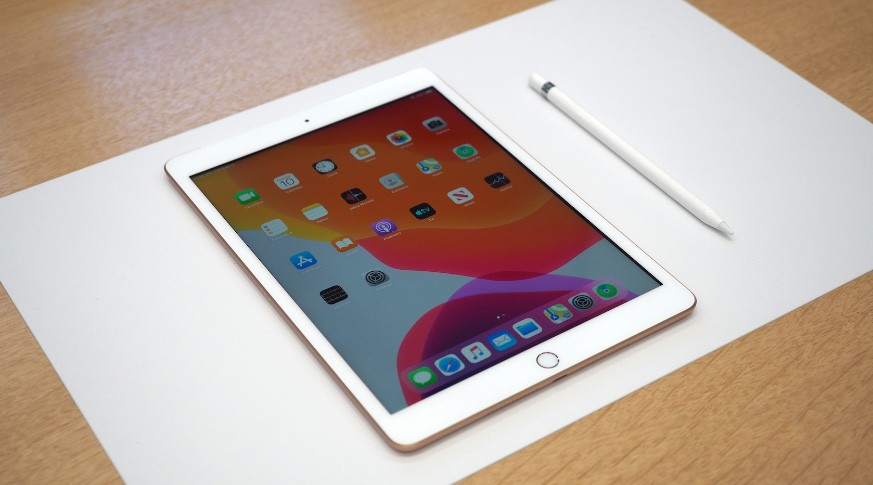 APPLE iPad 代7世代IPAD WI-FI 32GB 2019 SV 極上イタリア製 - www