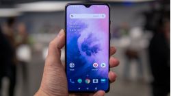 OnePlus 7: Không có camera selfie pop-up, màn hình 90Hz