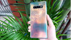 Trên tay Samsung Galaxy S10 Plus Prism Silver, đẹp xuất sắc