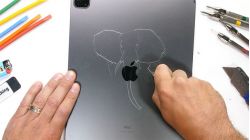 Thử độ bền iPad Pro 12.9 inch 2021 bằng dao, lửa và cái kết bất ngờ