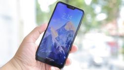 Trên tay Xiaomi Redmi 6 Pro giá rẻ tại Đức Huy Mobile