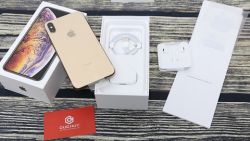 Đập hộp iPhone XS Max 2 SIM đầu tiên về TP.HCM tại Đức Huy Mobile